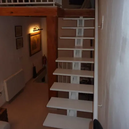 Casita Blanca *
